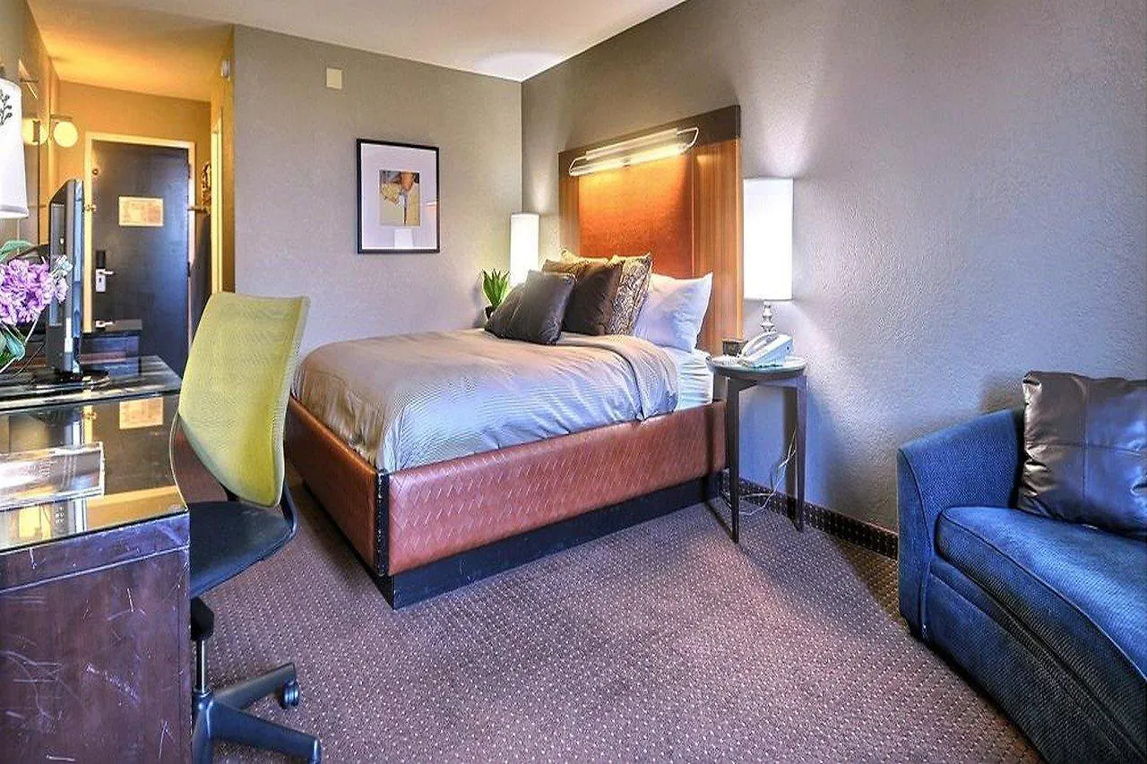 Travelodge By Wyndham Memphis Airport/Graceland