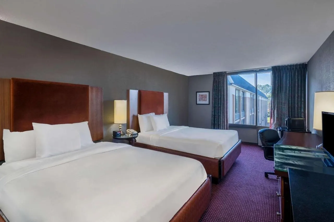Travelodge By Wyndham Memphis Airport/Graceland Hotel